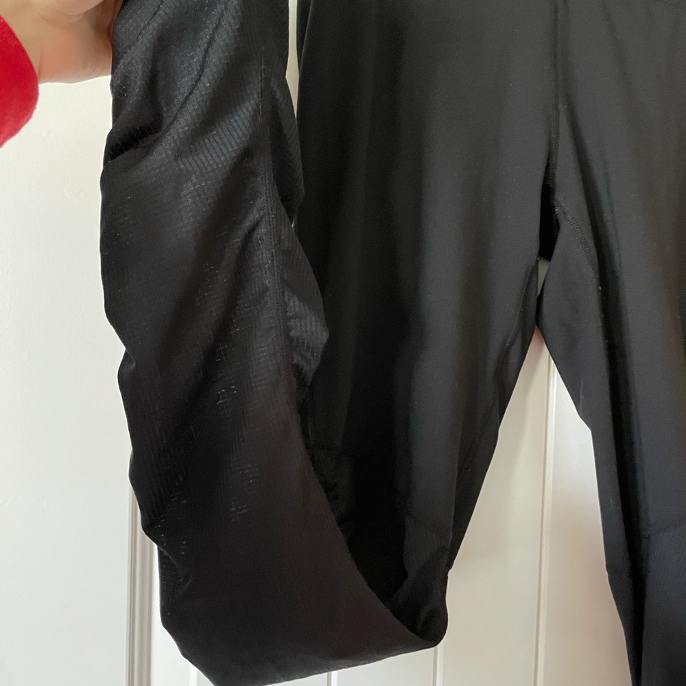 Women’s Fabletics Leggings Size M Mesh Leg